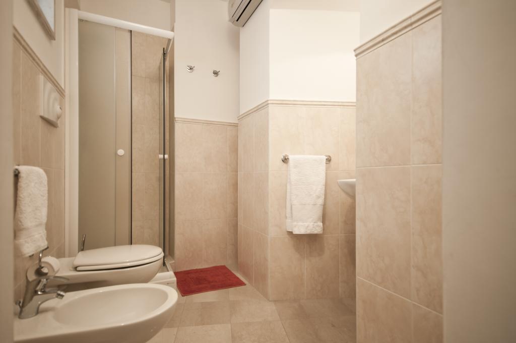Bed And Breakfast Palazzo Santorelli Bitonto Bilik gambar